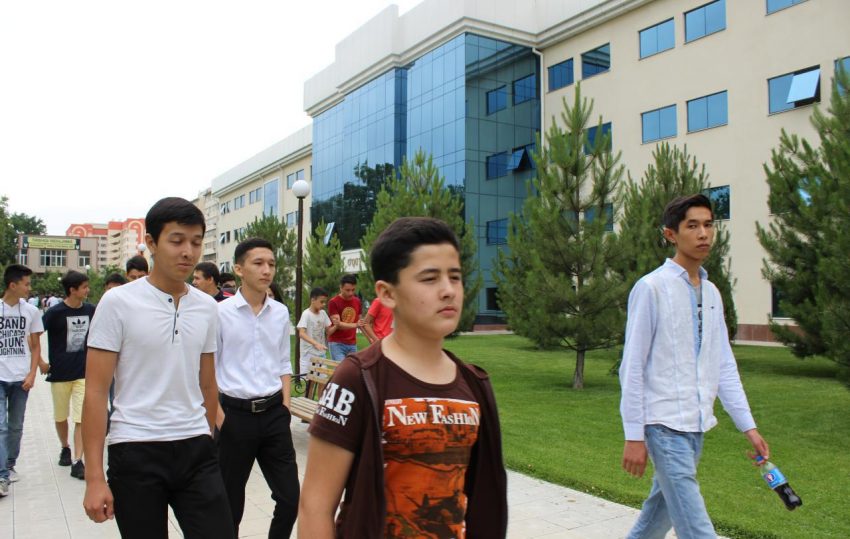 turin-university-tashkent-ekskursiya-realscience-uchebniy-sentr-v-tashkente-19